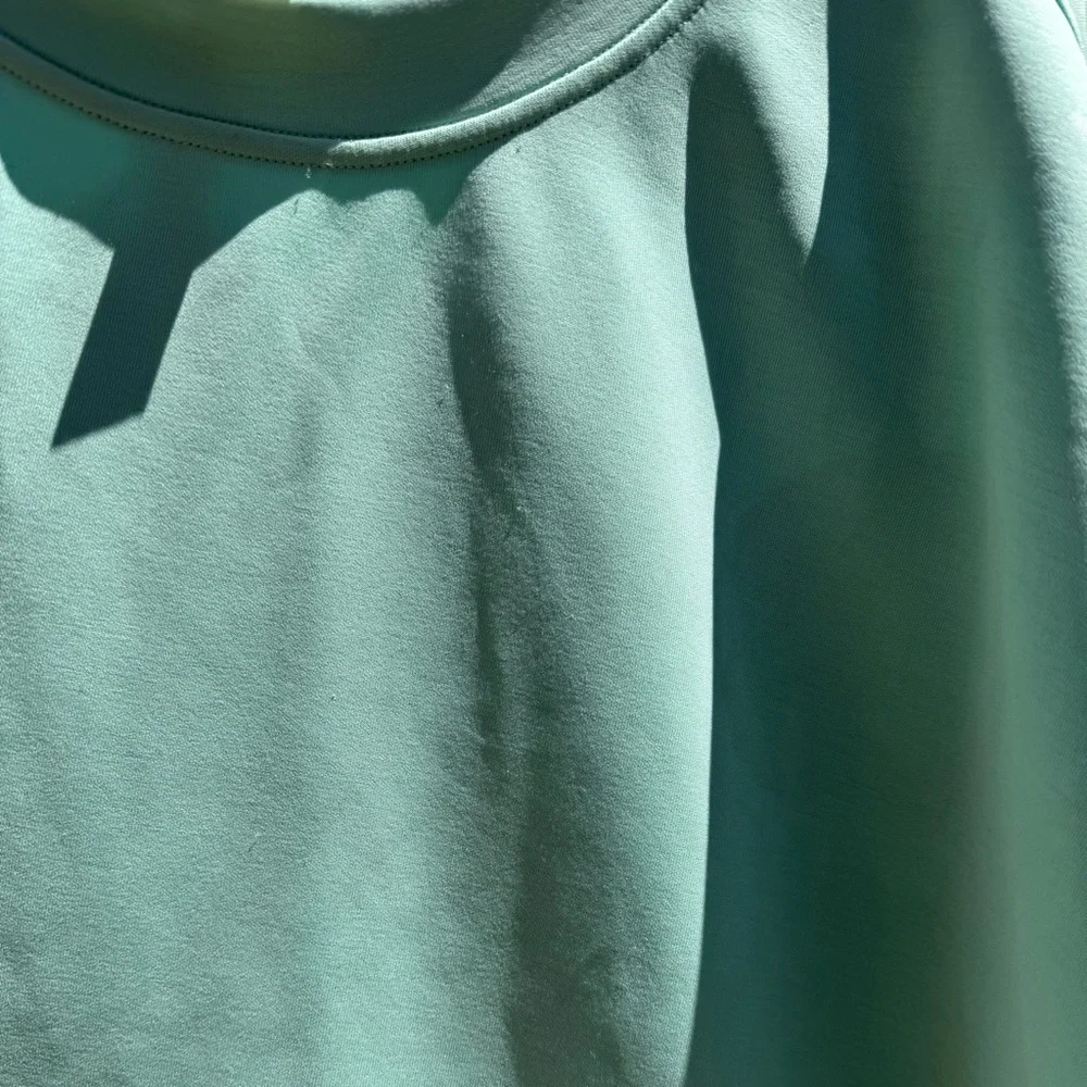Lululemon Perfectly Oversized Softstreme Crew Size 10 Mint Green